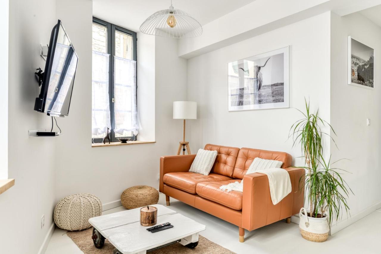 Les Gites De Laure - L'Or Blanc, Appartement Avec Vue Sur Le Chateau, Climatisation, Netflix, A 160 M De La Cite Medievale قرقشونه المظهر الخارجي الصورة