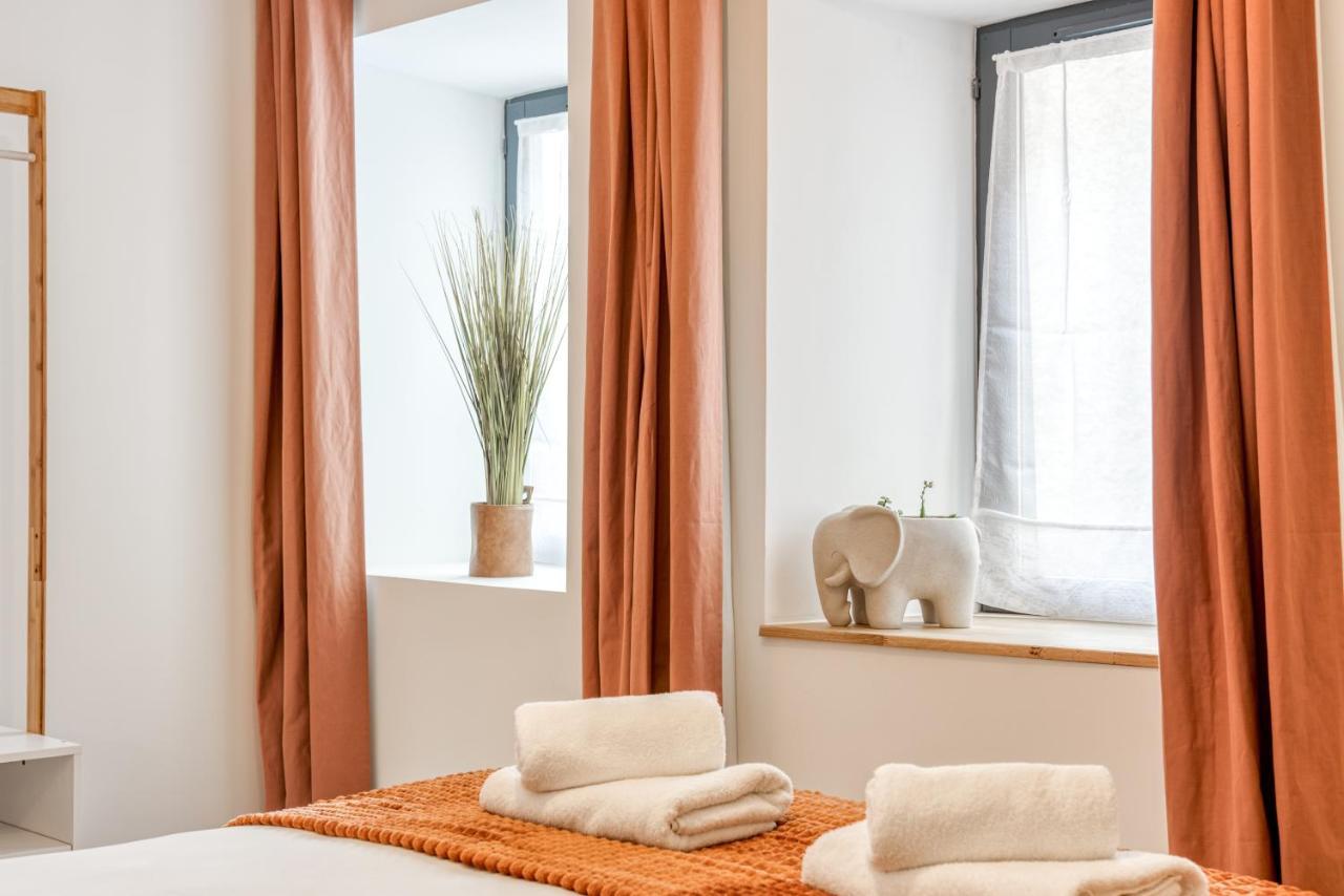 Les Gites De Laure - L'Or Blanc, Appartement Avec Vue Sur Le Chateau, Climatisation, Netflix, A 160 M De La Cite Medievale قرقشونه المظهر الخارجي الصورة